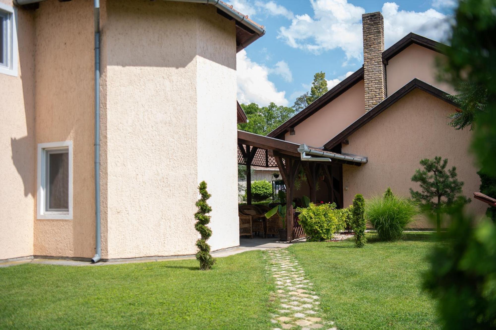 Guesthouse Kristina Palić Dış mekan fotoğraf