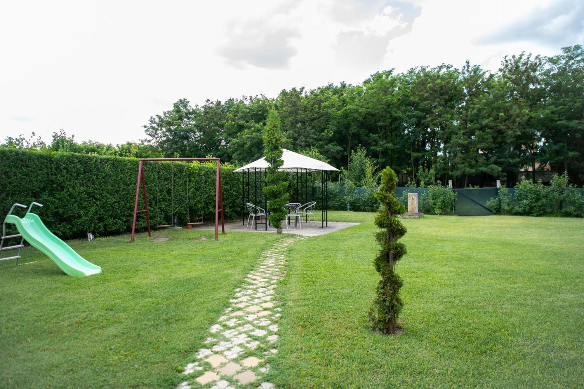 Guesthouse Kristina Palić Dış mekan fotoğraf