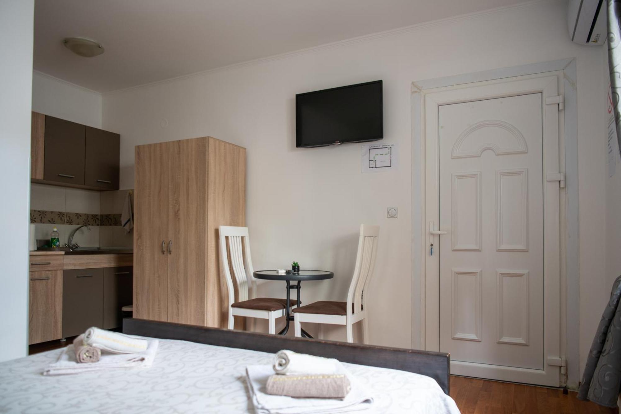 Guesthouse Kristina Palić Dış mekan fotoğraf